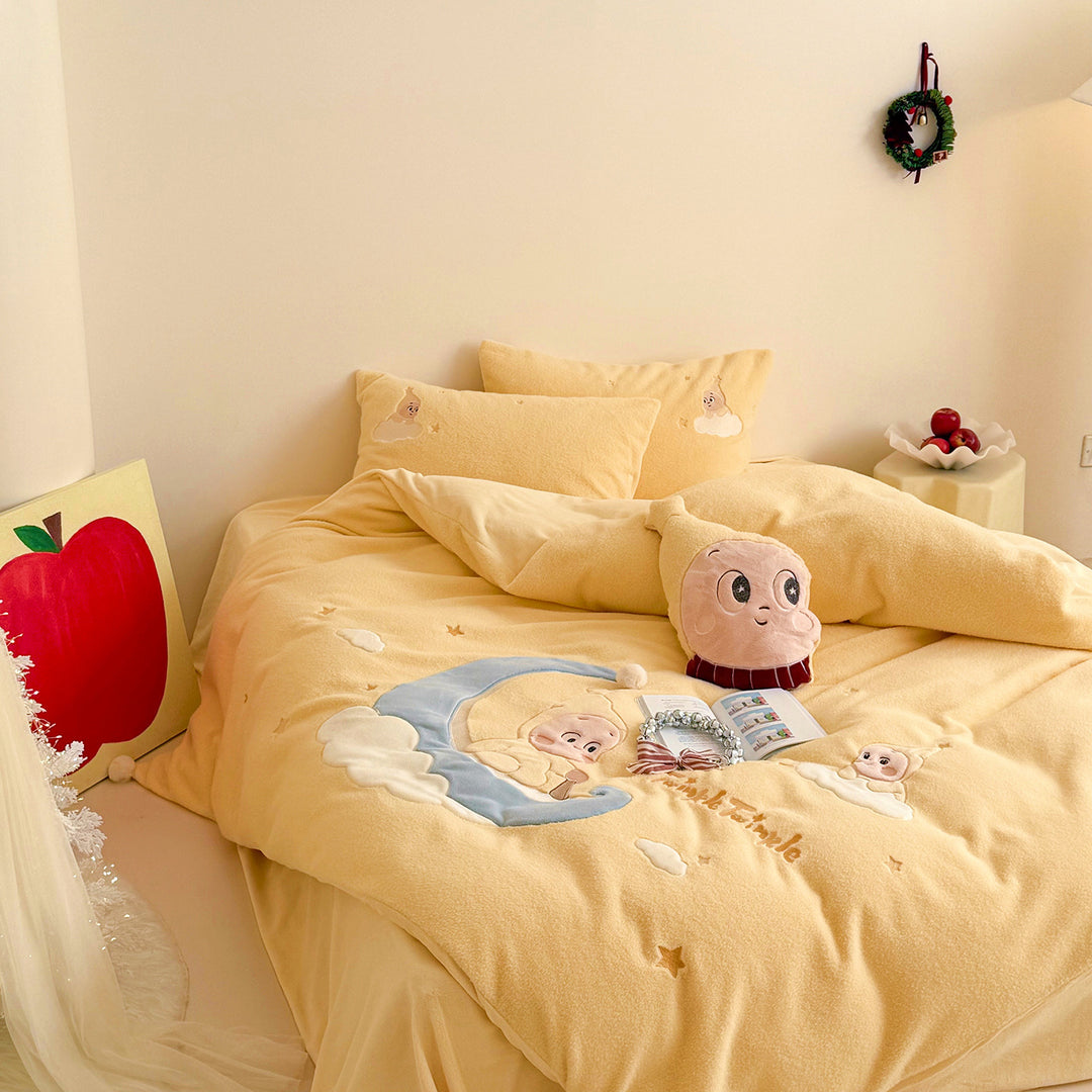 Plush Microfiber Embroidered Baby Moon Duvet Cover Set with Appliqué Pillow Shams