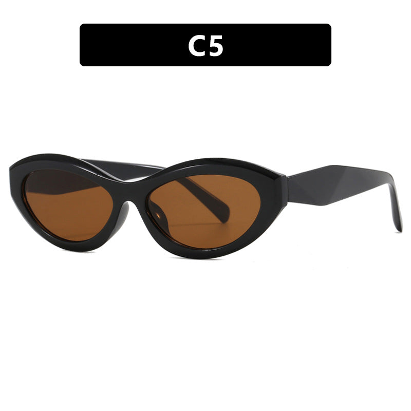 Ladies Cat-Eye Sunglasses with Stylish Frame Stornfield