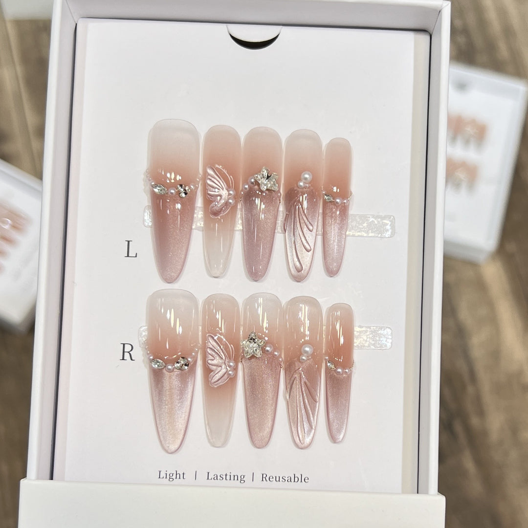 Luxurious Decorative Press-On Nail Tips