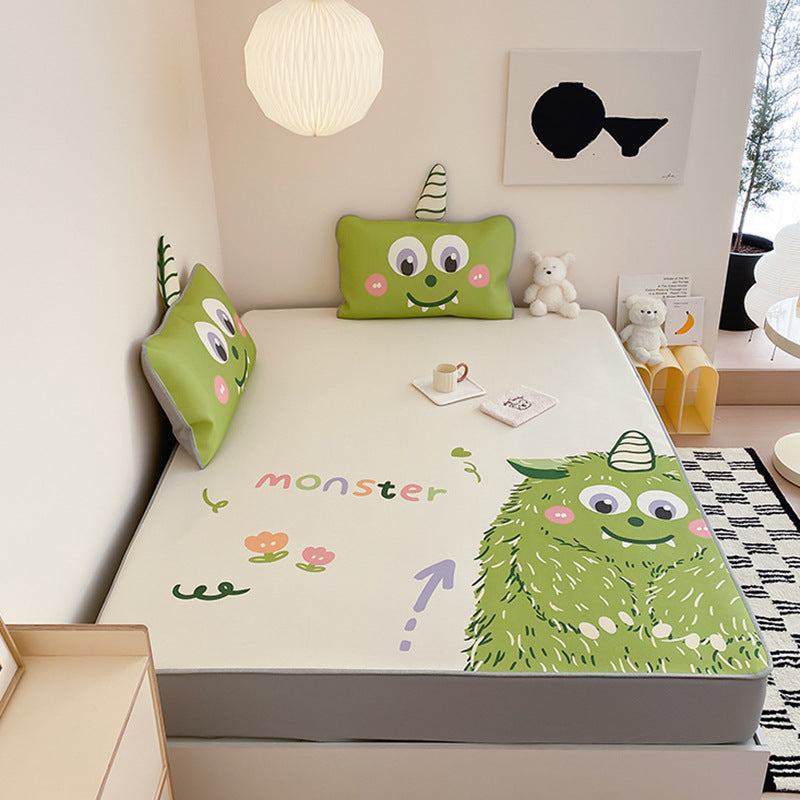 Kids bedding set with monster print, fitted sheet and decorative cushion made of soft microfiber