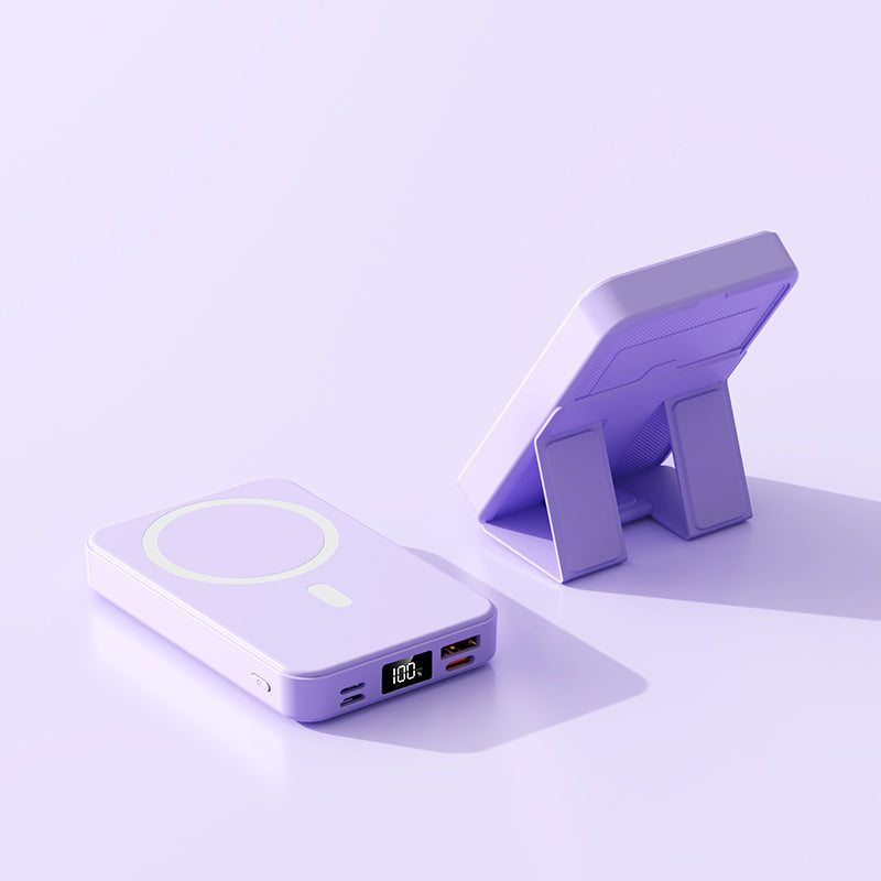 Portable Magsafe Powerbank with Integrated Stand and Digital Display Stornfield