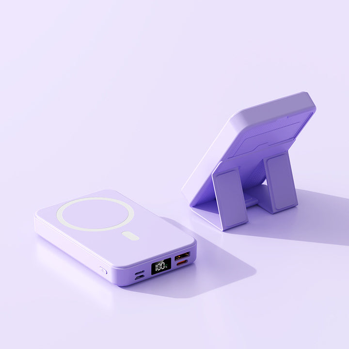 Portable Magsafe Powerbank with Integrated Stand and Digital Display Stornfield