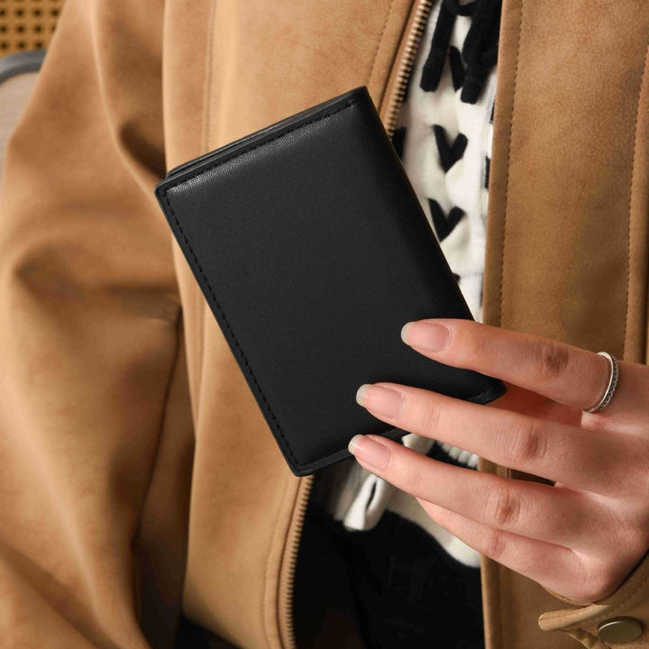 Minimalist Leather Card Holder Stornfield