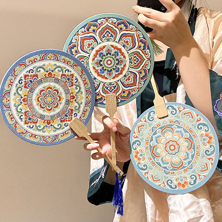 Handmade fan with artistic motif Stornfield