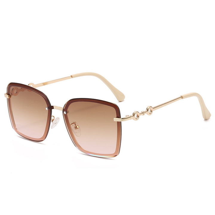 Women's square sunglasses with mirrored lenses and elegant detail Stornfield