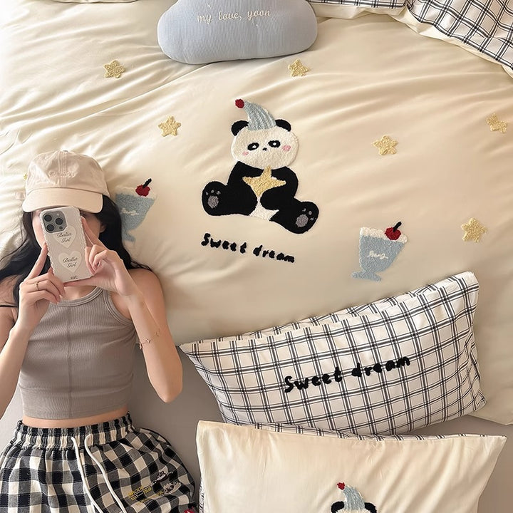 Embroidered Cotton Sateen Duvet Cover Set with Appliqué Bunnies and Polka Dot Pillowcases