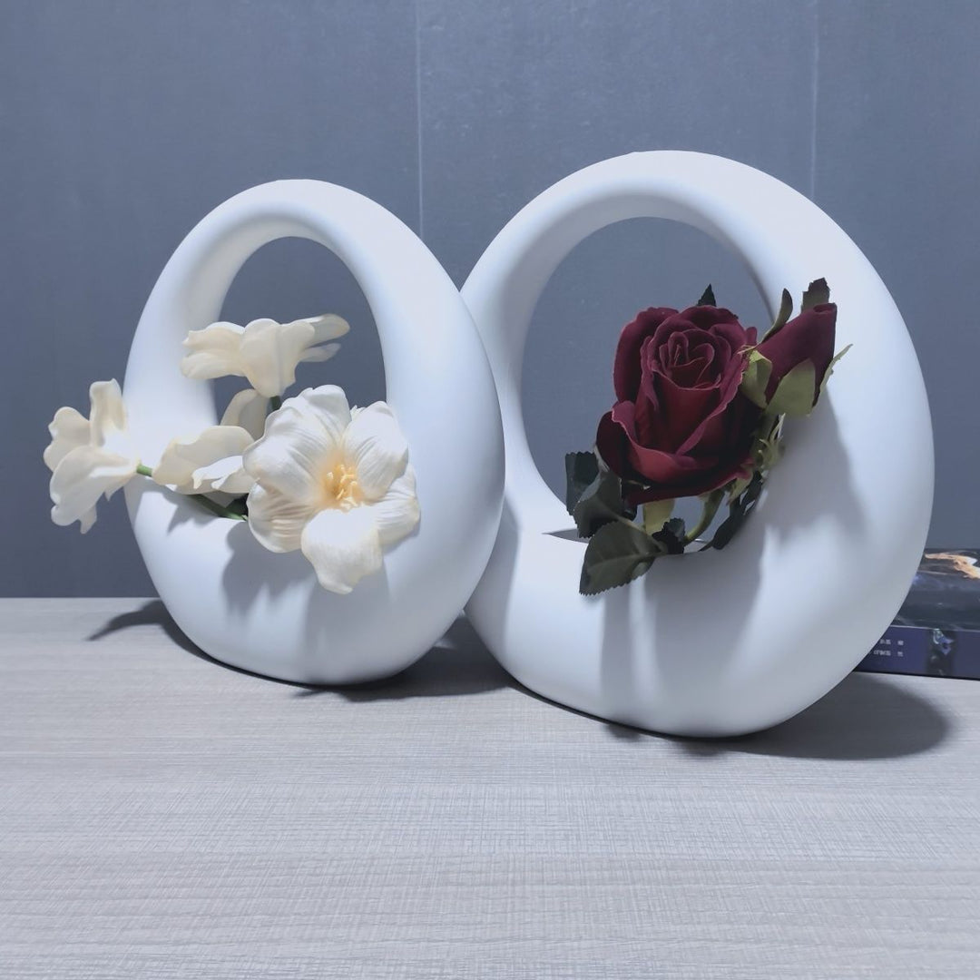 Modern Circular Decorative Planter Stornfeild