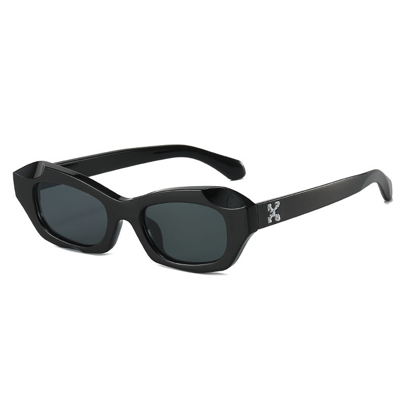 Women’s fashionable sunglasses in innovative design Stornfield