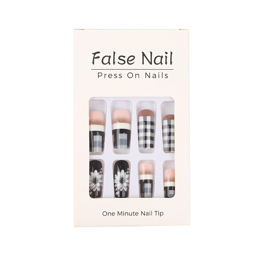 Creative artificial nails with stylish checkered patterns and floral design Stornfield