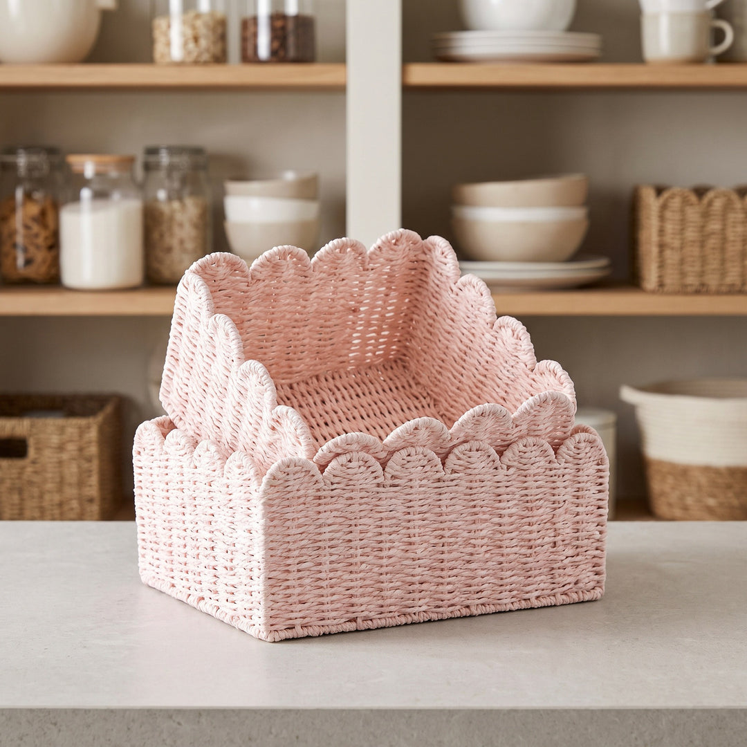 Modern storage basket with wavy edge Stornfield