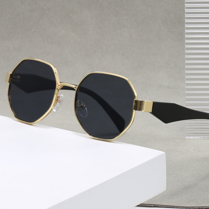 Women's fashionable sunglasses with high-quality rectangular frame and UV protection Stornfield