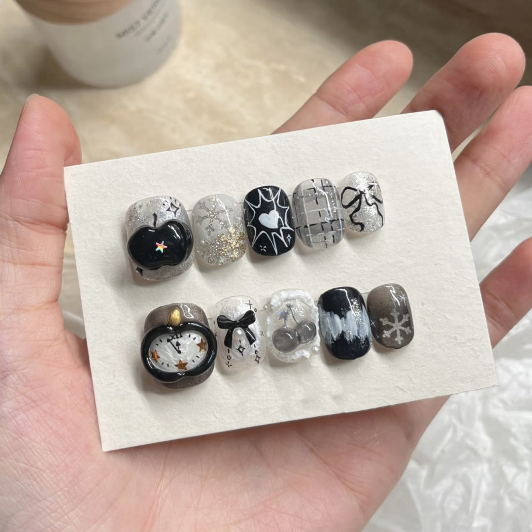 Artistic Themed Press-On Nail Collection