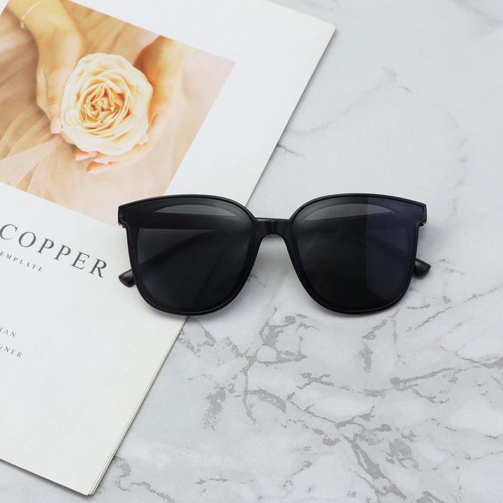 Contemporary Square Frame Sunglasses Stornfield