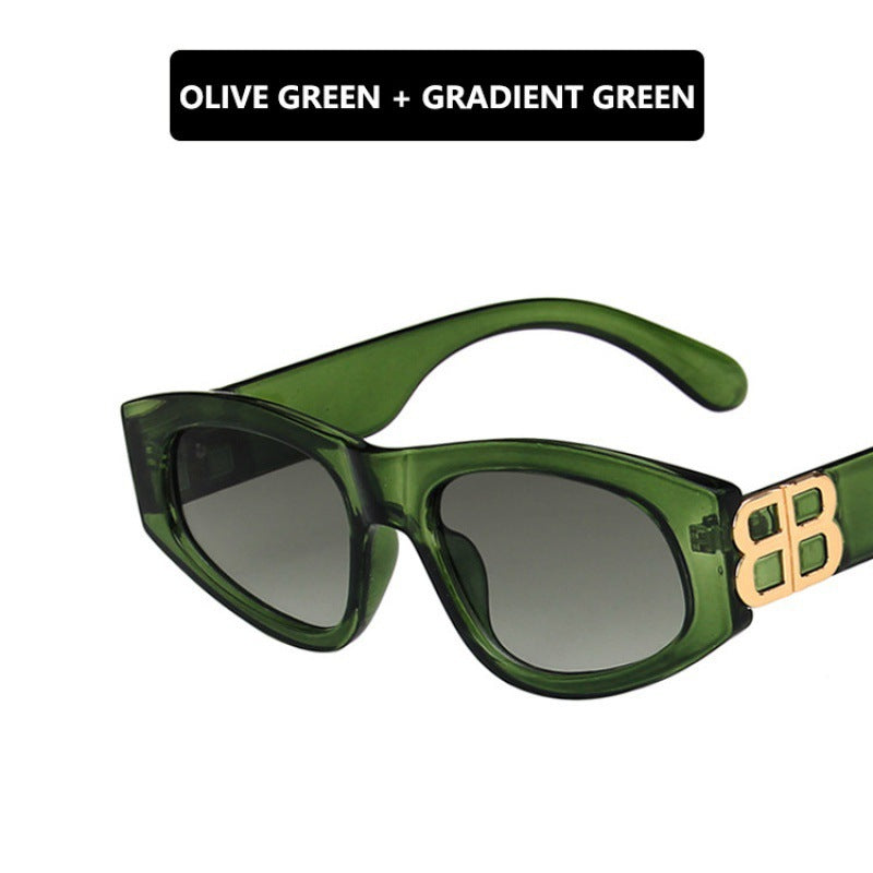 Ladies stylish cat-eye sunglasses with modern leopard pattern Stornfield
