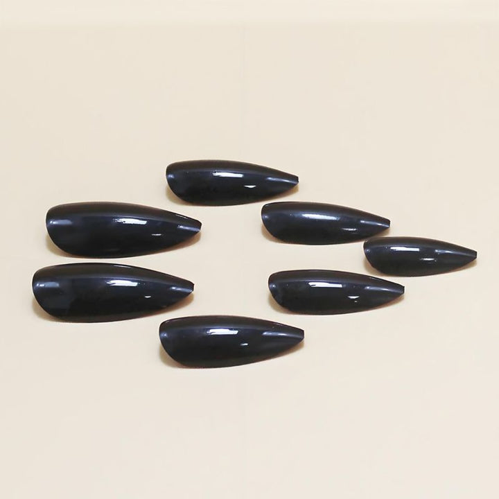 Elegant Form Artificial Nail Set Stornfield