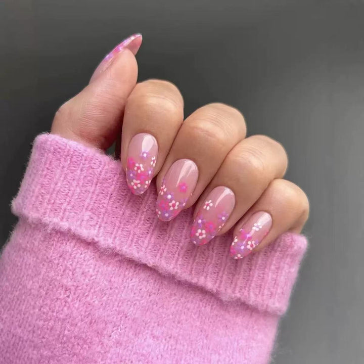 Nail set with floral design and sparkling accents Stornfield