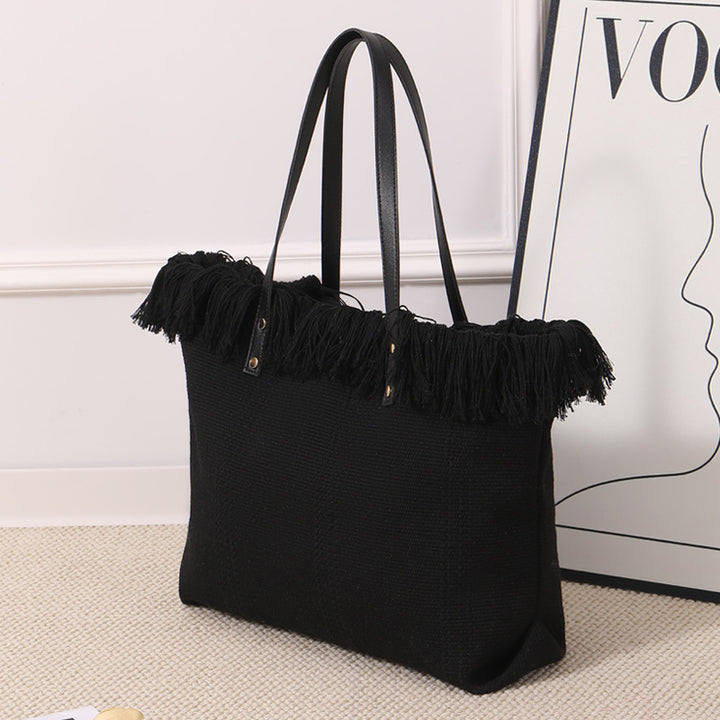 Beach bag with eye-catching fringe edge Stornfield