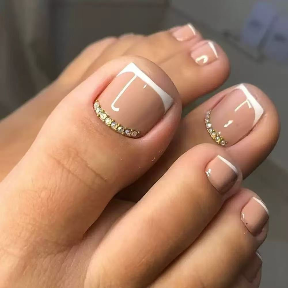 Stylish toenail artist Stornfield