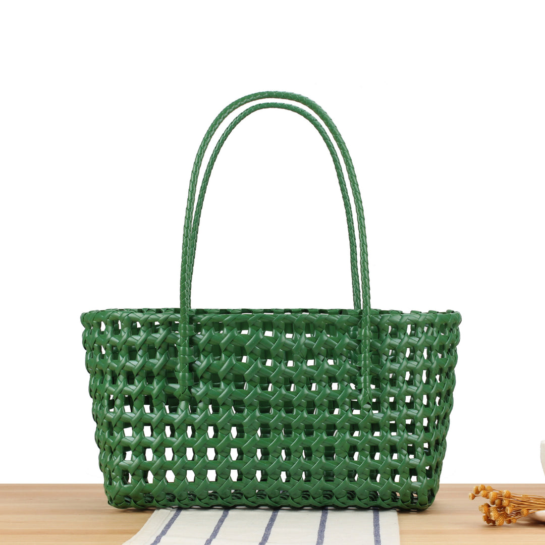 Stylish willow bag with modern grid design Stornfield