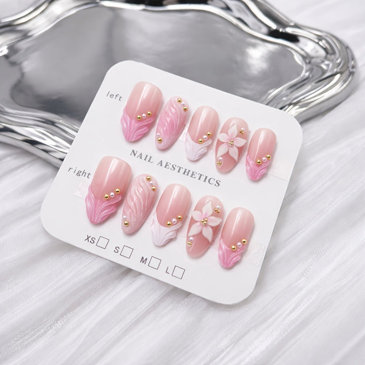 Elegant Floral Nail Set Stornfield