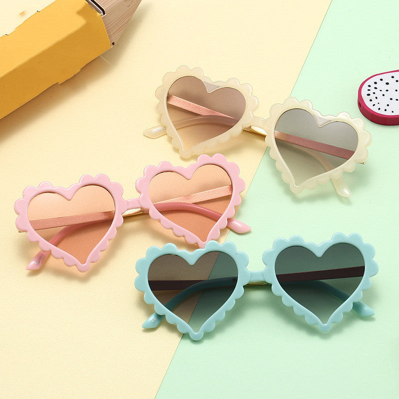 Women Heart Shaped Fashion Sunglasses Stornfield