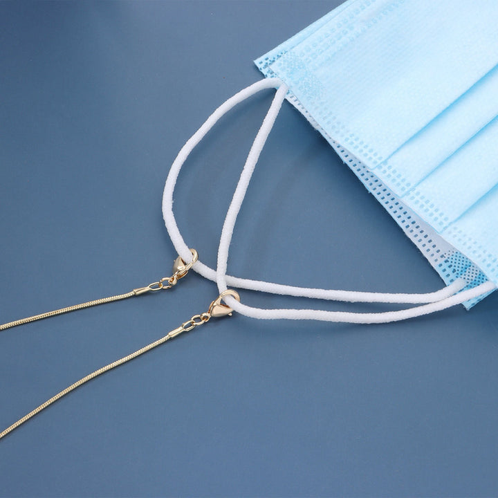 Elegant Eyewear Chain Stornfield