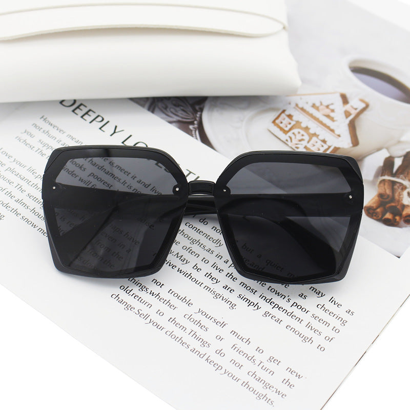 Ladies Designer Sunglasses in Elegant Hexagon Design Stornfield