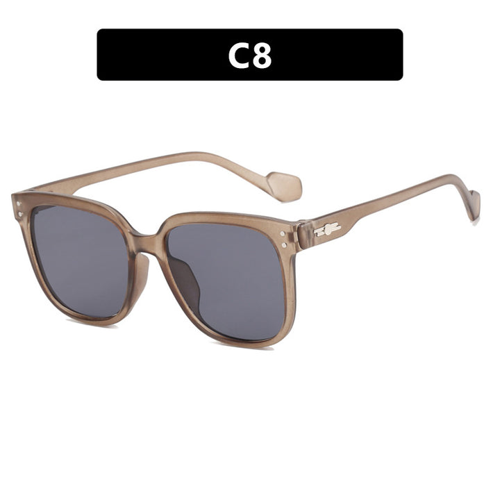 Women's square sunglasses with gentle gradient and protective UV filter Stornfield