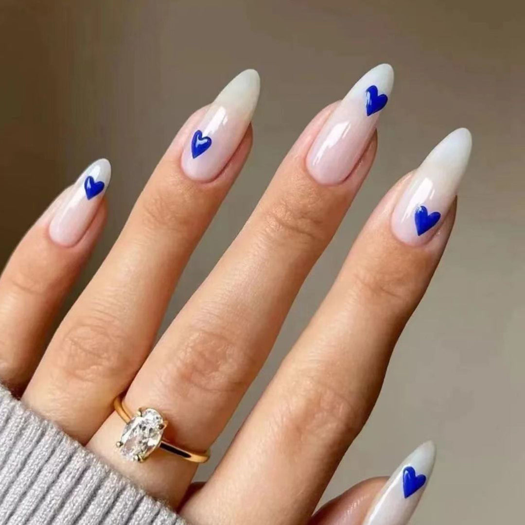 Elegant Heart-Design Press-On Nails Stornfield