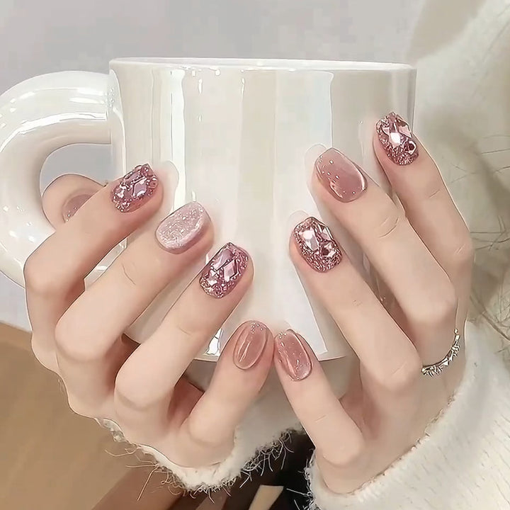 Artificial nails with glitter and crystal accents Stornfield
