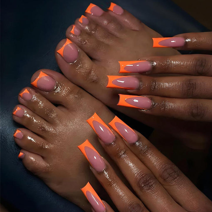 Artificial nail set with modern geometric nail designs Stornfield