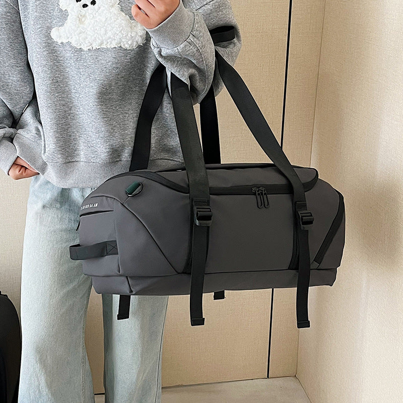 Sporty duffel bag with adjustable carrying system for active lifestyles Stornfield