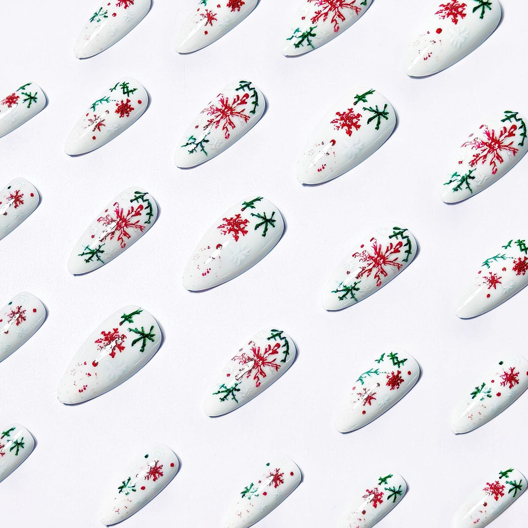 Artificial nails with winter snowflake and Christmas motif Stornfield