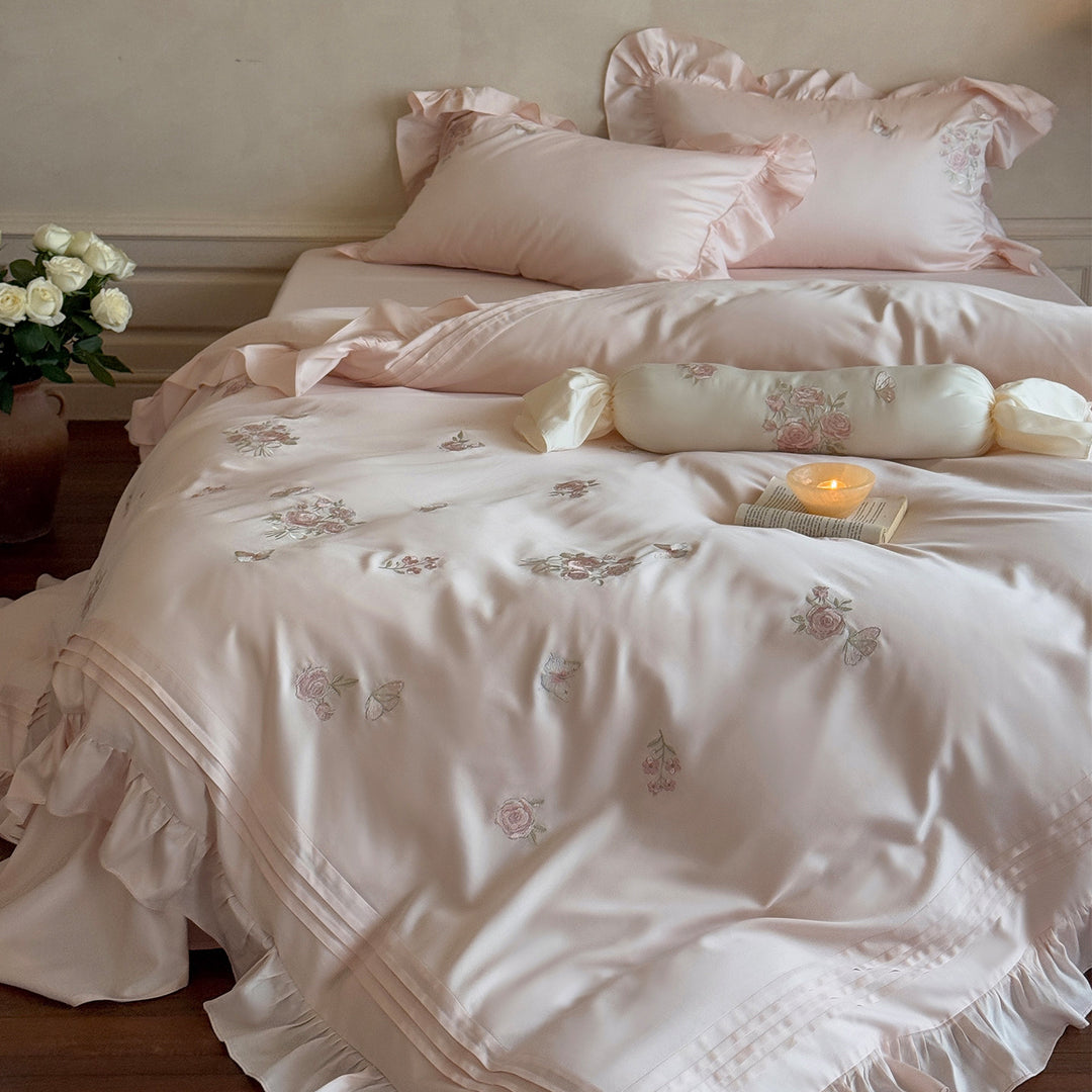 Romantic Embroidered Cotton-Sateen Ruffled Duvet Cover Set with Cylinder Bolster and Ruffled Oxford Shams