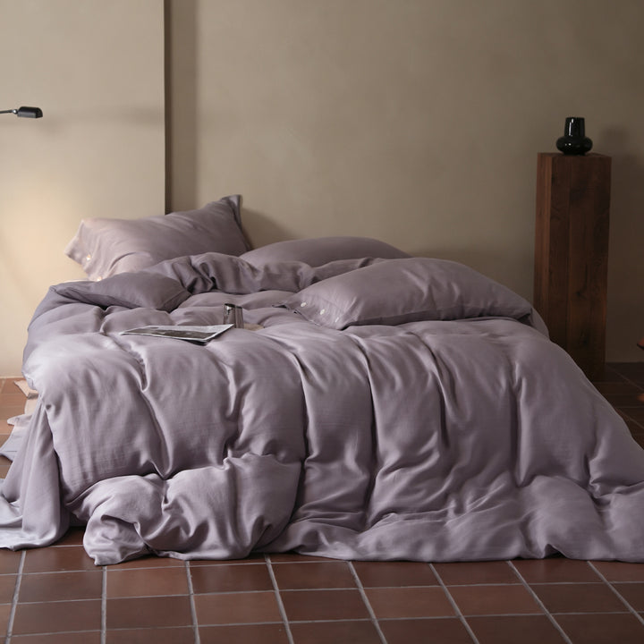 Luxury Organic Cotton Sateen Duvet Cover Set with Button Closure