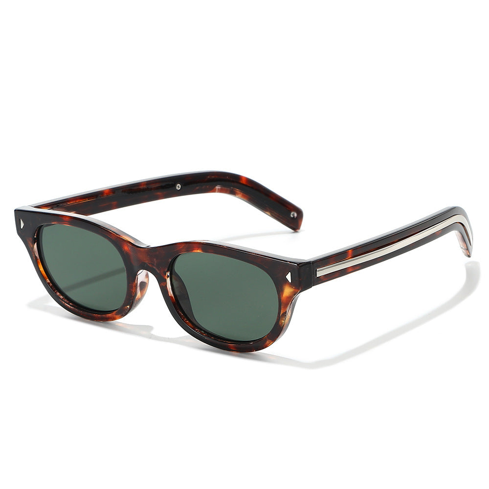 Retro-Inspired Tortoiseshell Cat-Eye Sunglasses Stornfield