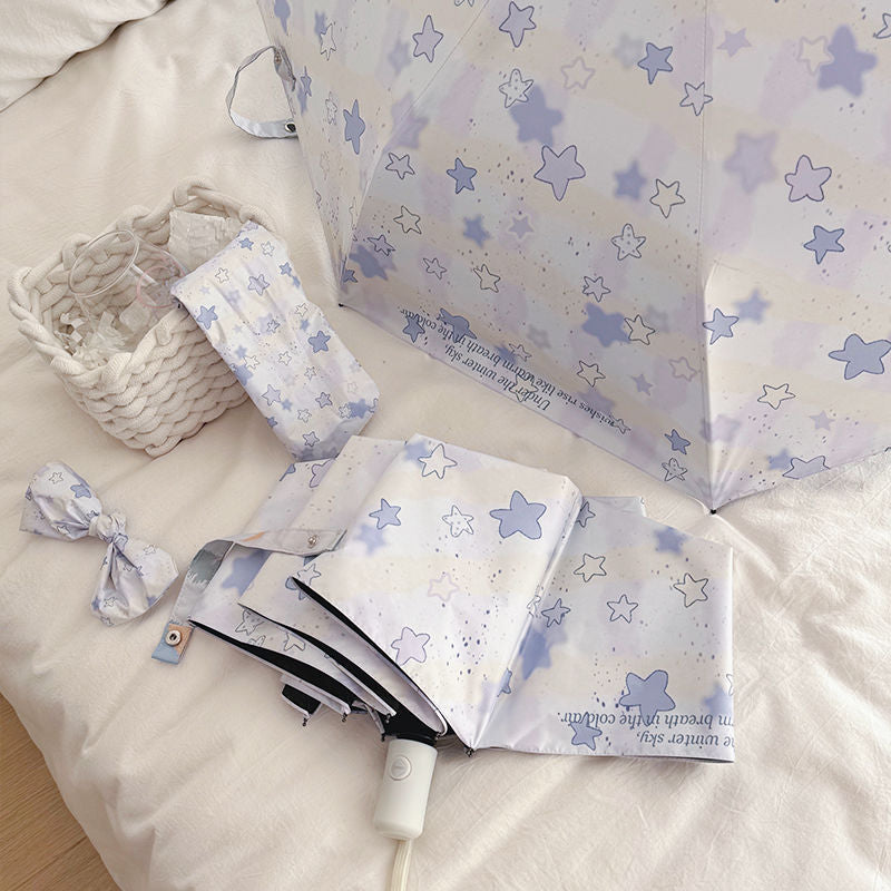 Women Folding Umbrella Stornfield