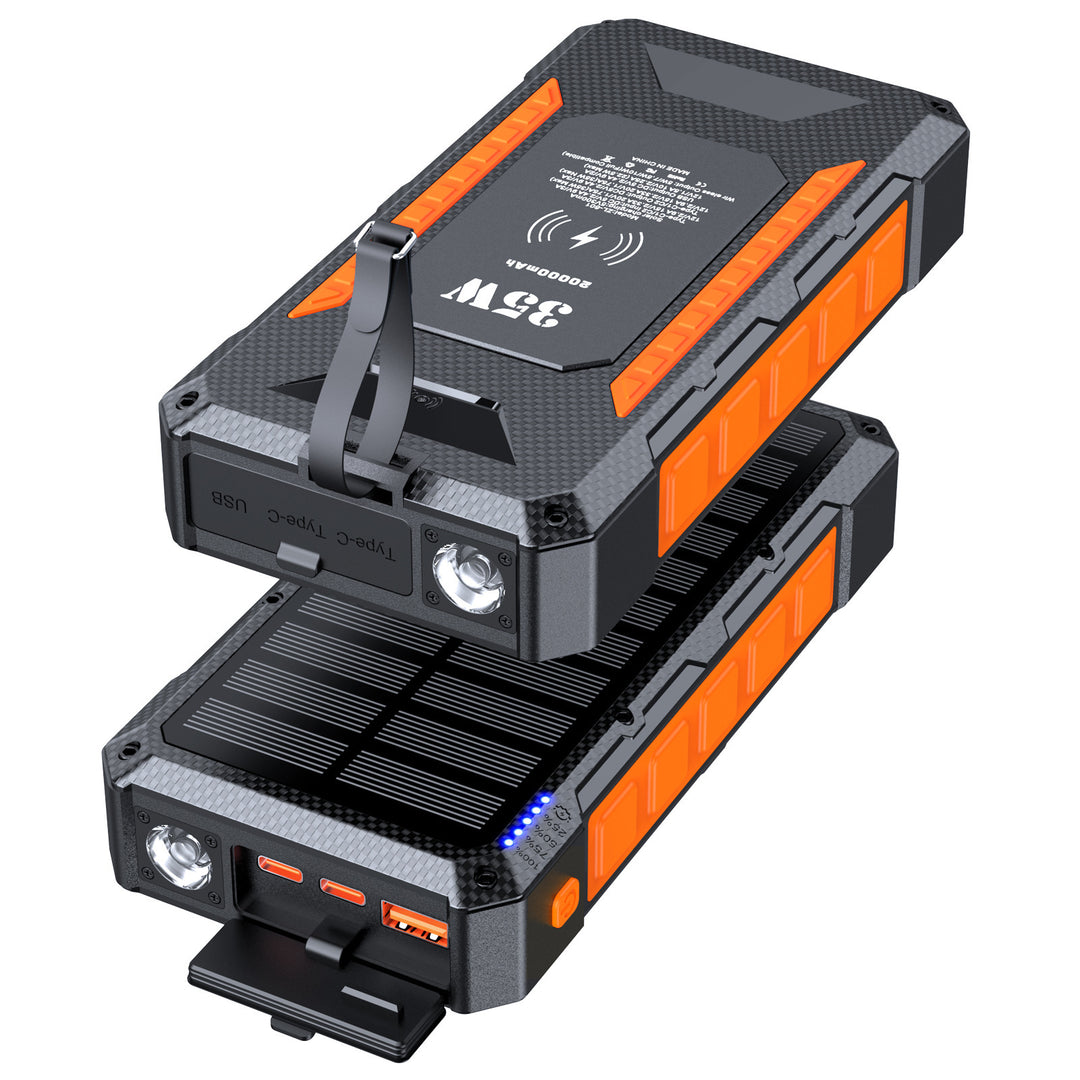 Solar Powerbank with Fast Charging Function and Integrated Flashlight Stornfield