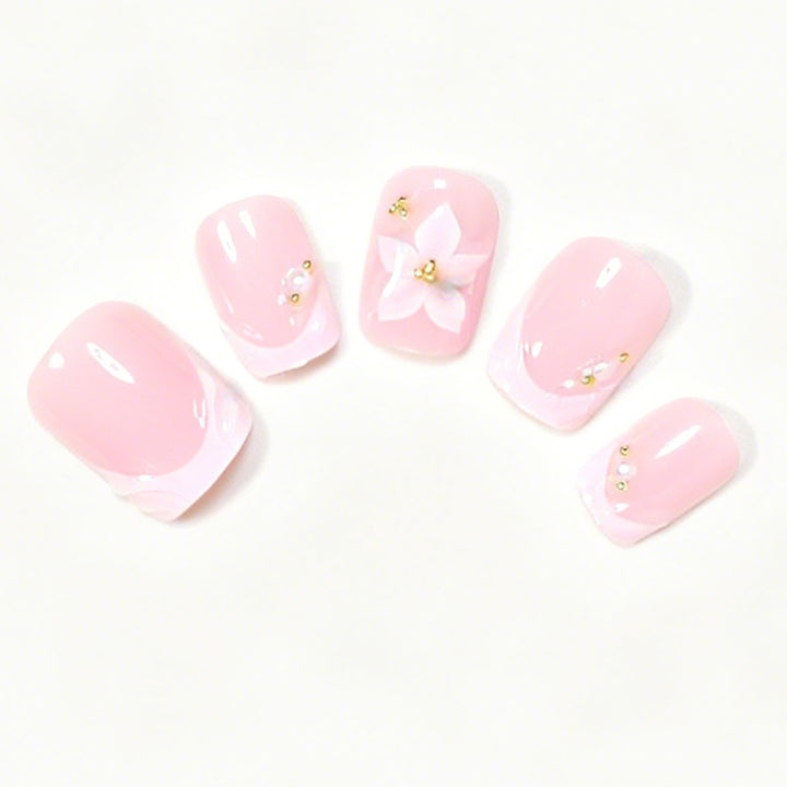 Floral Accented Press-On Nail Art Set Stornfield