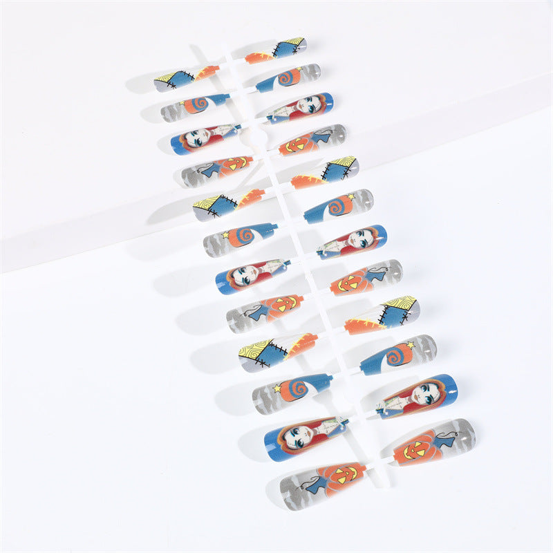 Creative Halloween-themed artificial nails Stornfield