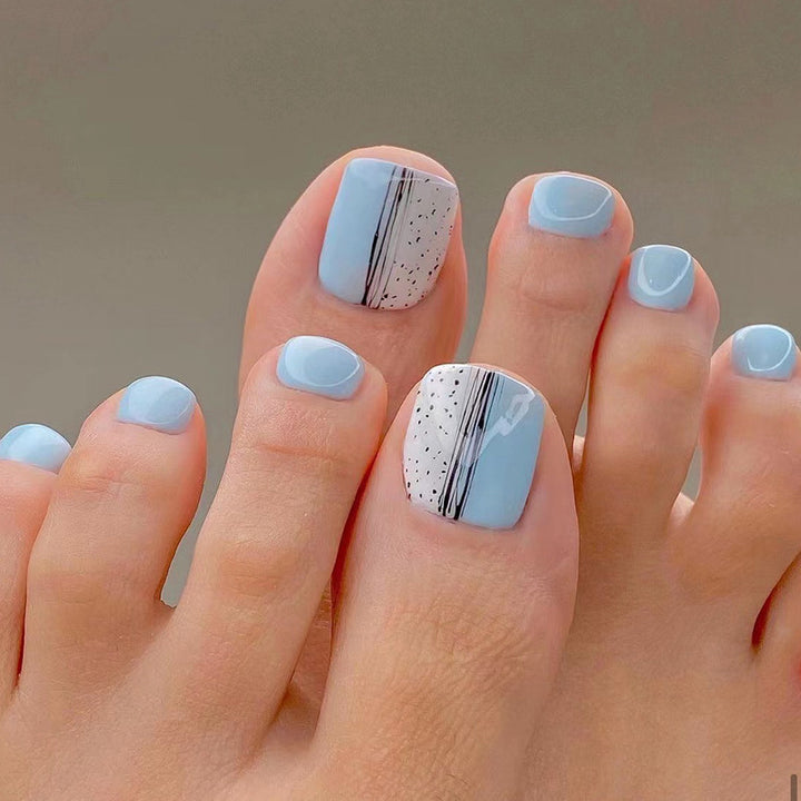 Elegant sandals with jewelry embellishments Stornfield