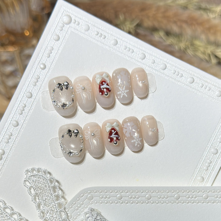 Artistic Winter-Themed Press-On Nail Set Stornfield
