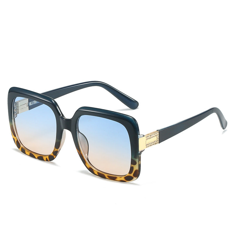 Women's elegant oversized sunglasses with luxurious metal accents Stornfield