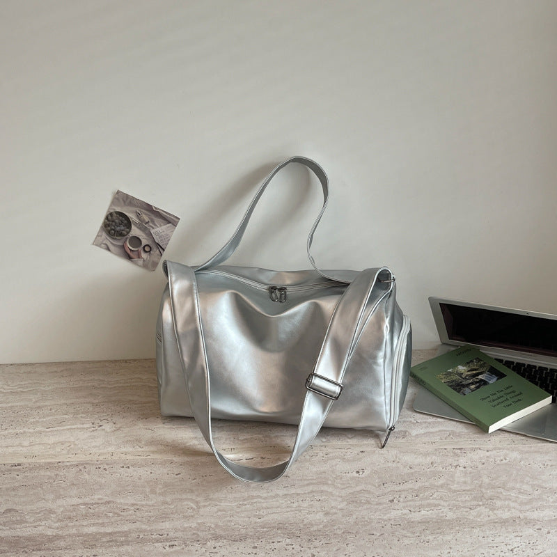 Elegant and Functional Travel Bag Stornfield