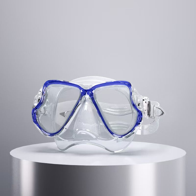 Diving mask with ergonomic design and a flexible snorkel Stornfield