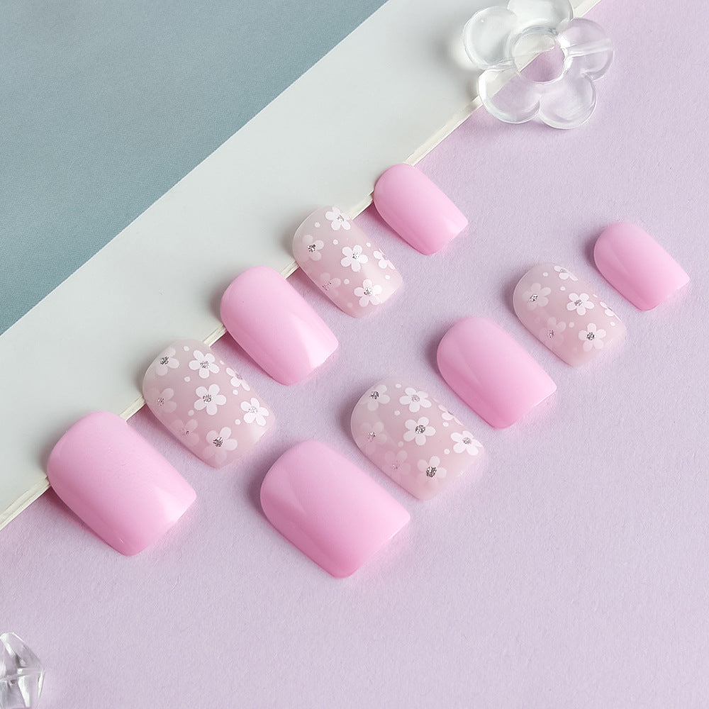 Floral Themed Press-On Nail Art Set Stornfield