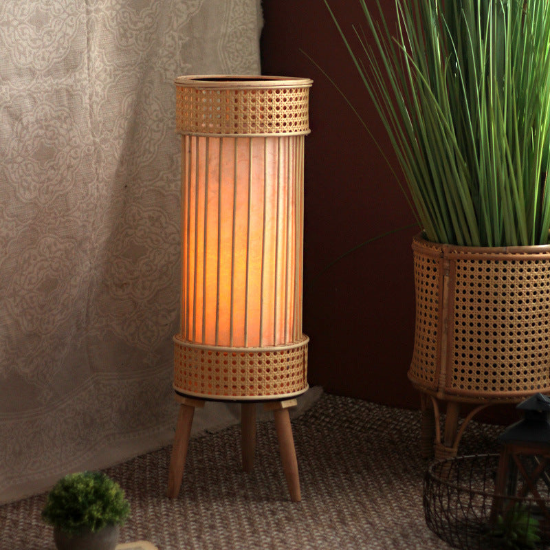 Stylish floor lamp in modern design Stornfield
