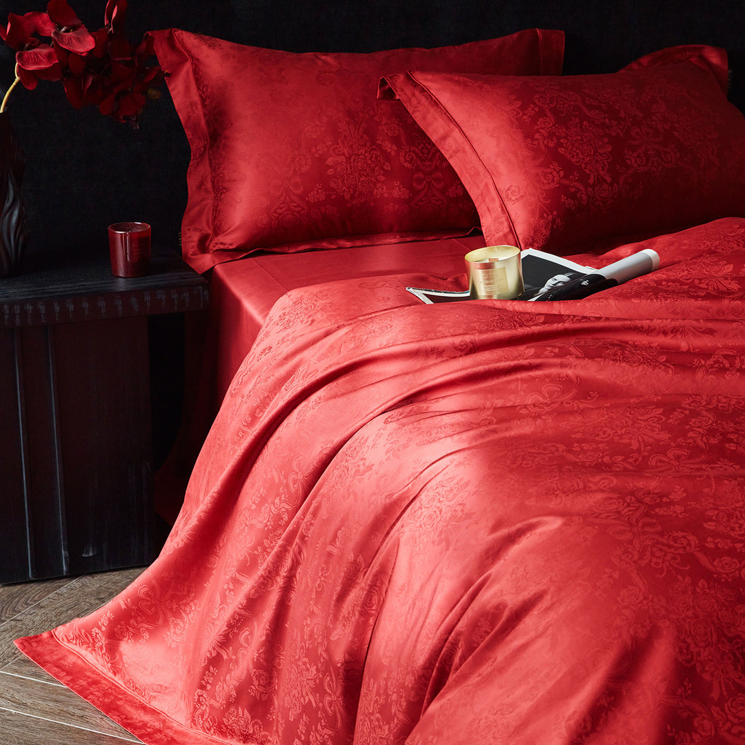 Premium bedding set made of cotton satin with subtle jacquard embossing and concealed zipper