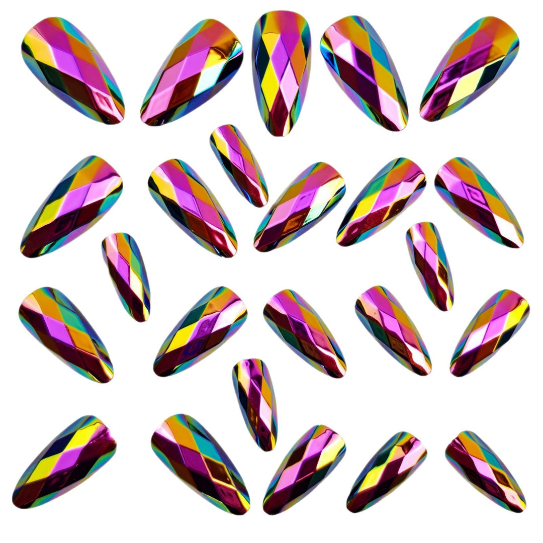 Shiny Stiletto Fake Nails with Diamond Surface Texture Stornfield