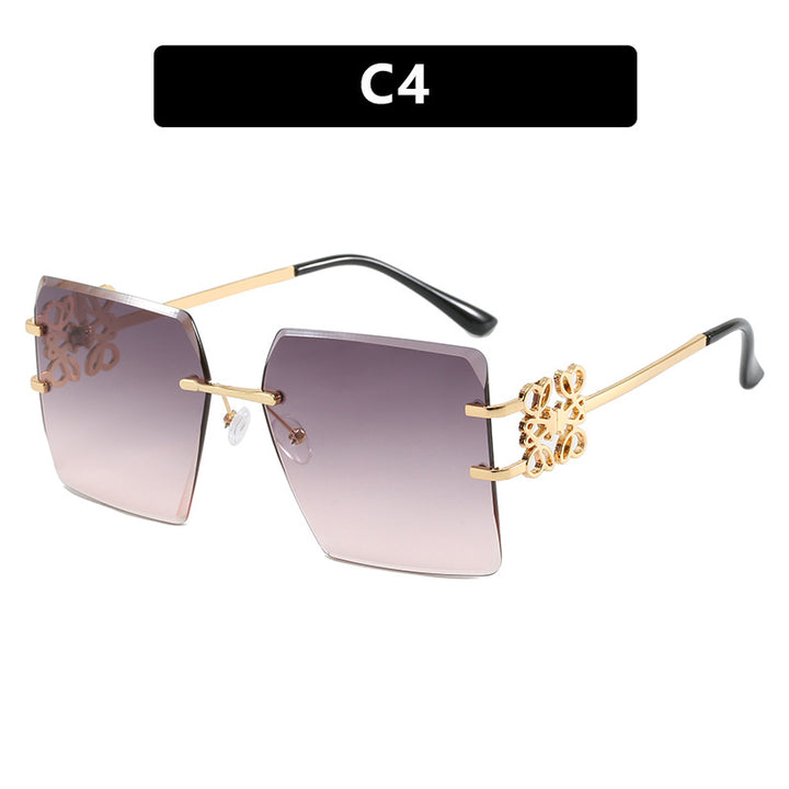 Women's fashionable sunglasses with exceptional design and golden accents Stornfield